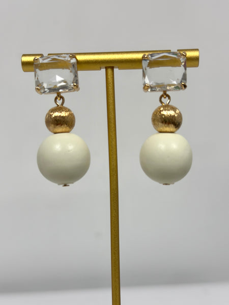 Touch of Elegance Earrings (3 colors)