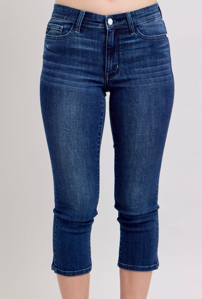 Judy Blue Super Dark Wash Capri with Side Slit